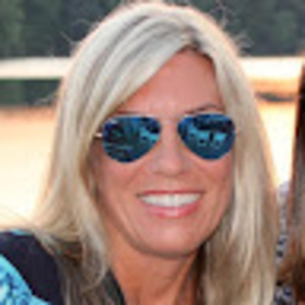 Meet your Posher, Kelly